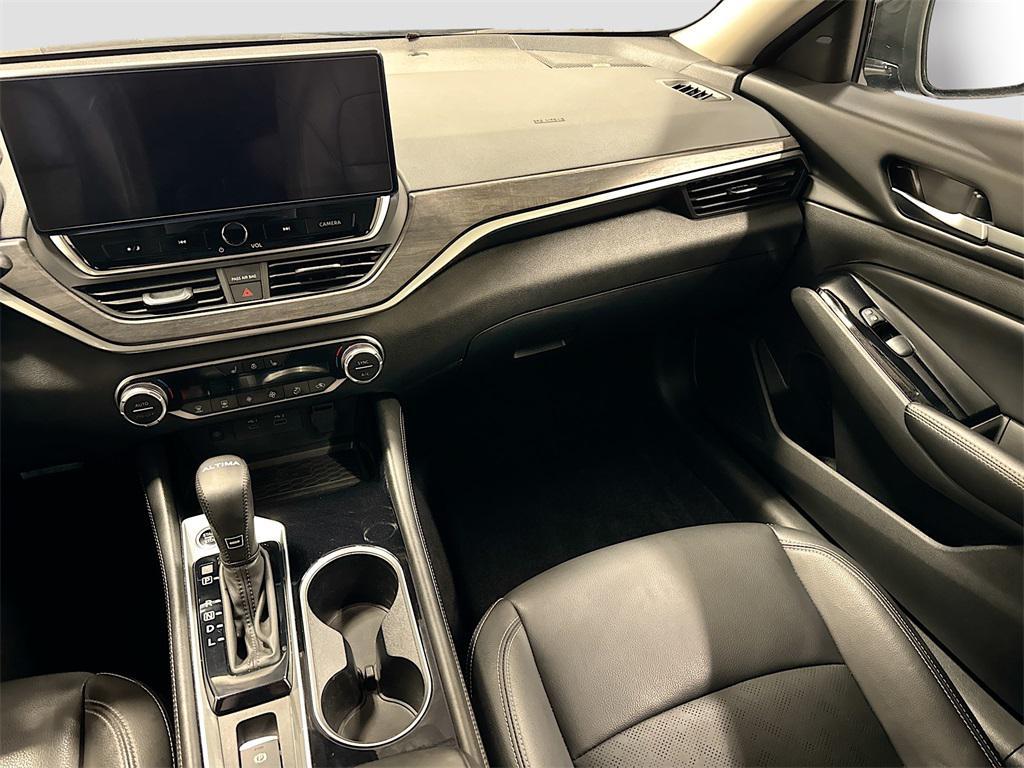 used 2024 Nissan Altima car, priced at $23,997