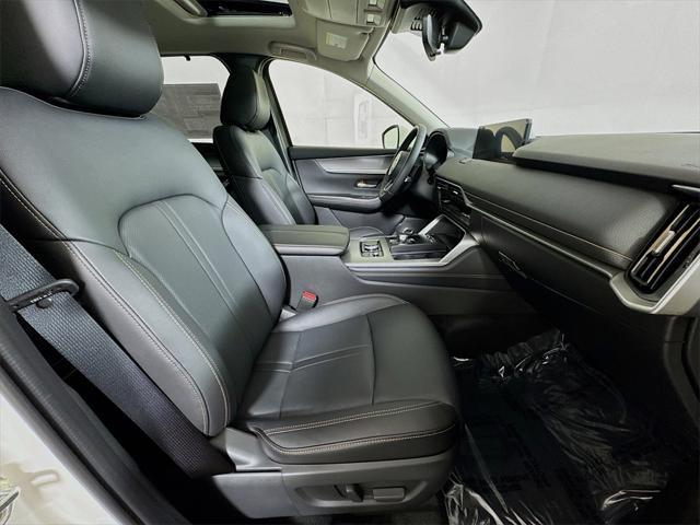 new 2025 Mazda CX-90 car, priced at $42,875