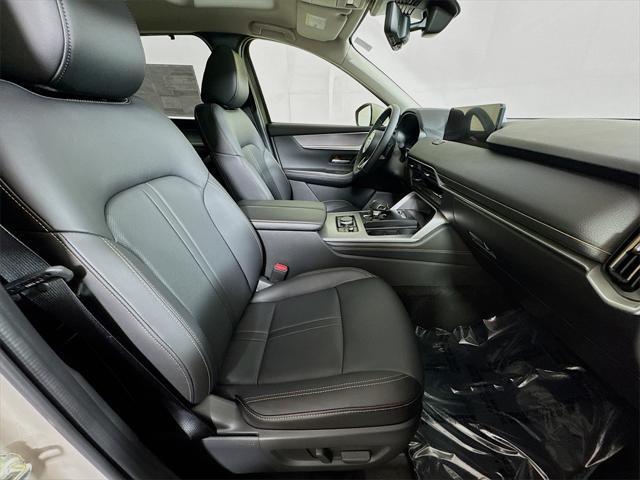 new 2025 Mazda CX-90 car, priced at $42,291
