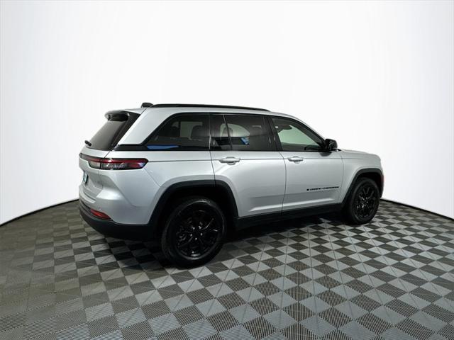 used 2024 Jeep Grand Cherokee car, priced at $34,917