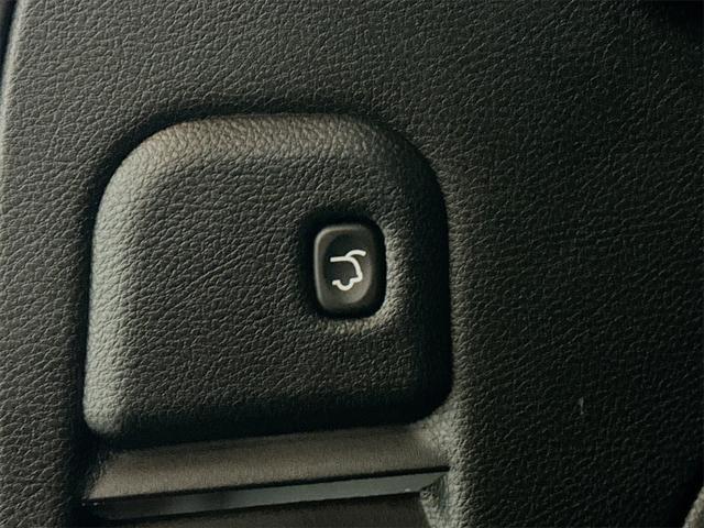 used 2021 Jeep Grand Cherokee car, priced at $26,992