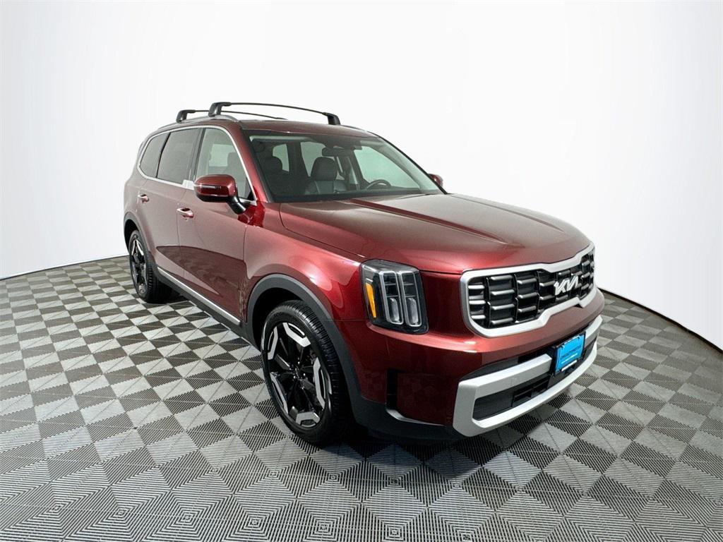 used 2024 Kia Telluride car, priced at $33,497