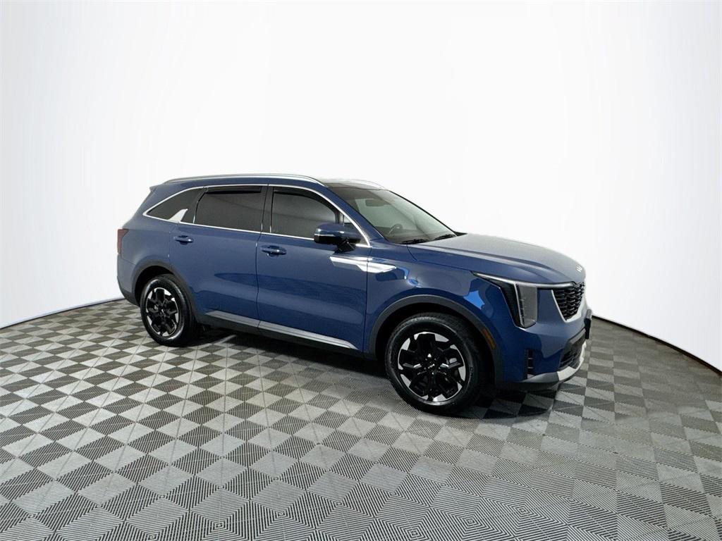 used 2024 Kia Sorento car, priced at $29,497