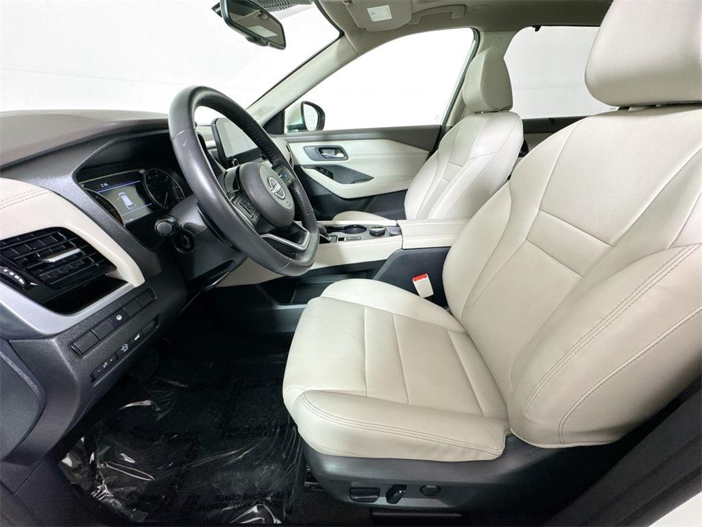 used 2023 Nissan Rogue car, priced at $27,992