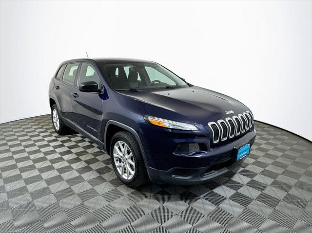 used 2015 Jeep Cherokee car, priced at $10,997