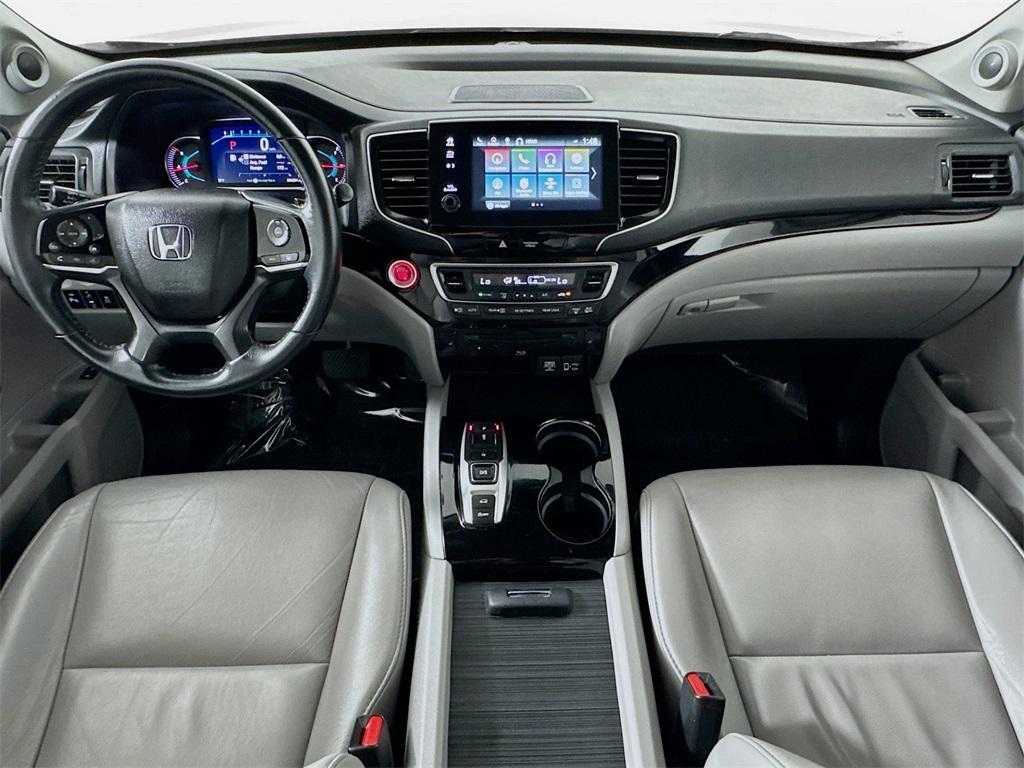 used 2022 Honda Pilot car, priced at $27,497