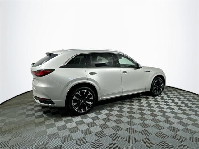 new 2025 Mazda CX-90 car, priced at $58,705