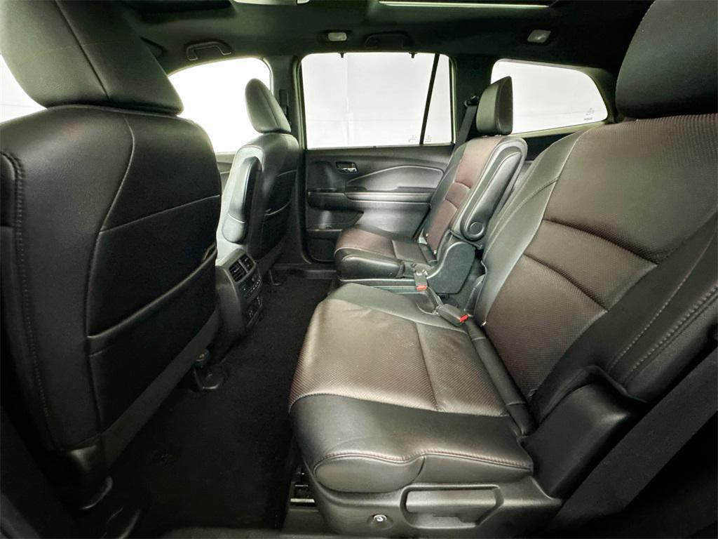 used 2021 Honda Pilot car, priced at $28,497