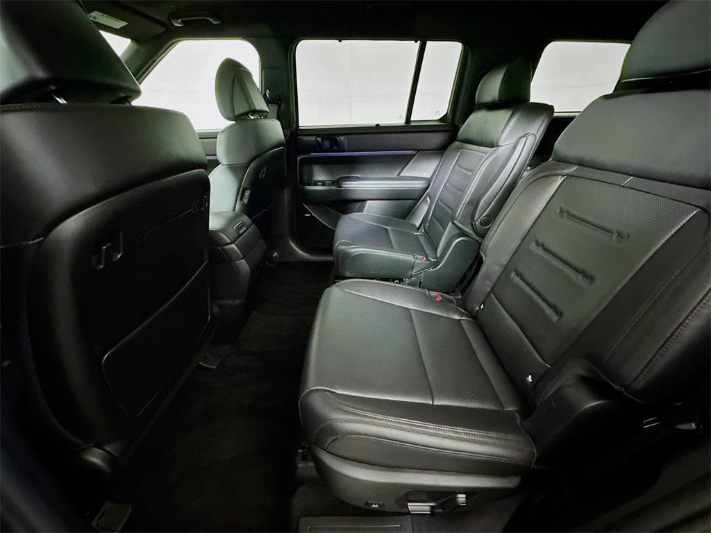 used 2024 Hyundai Santa Fe car, priced at $38,999