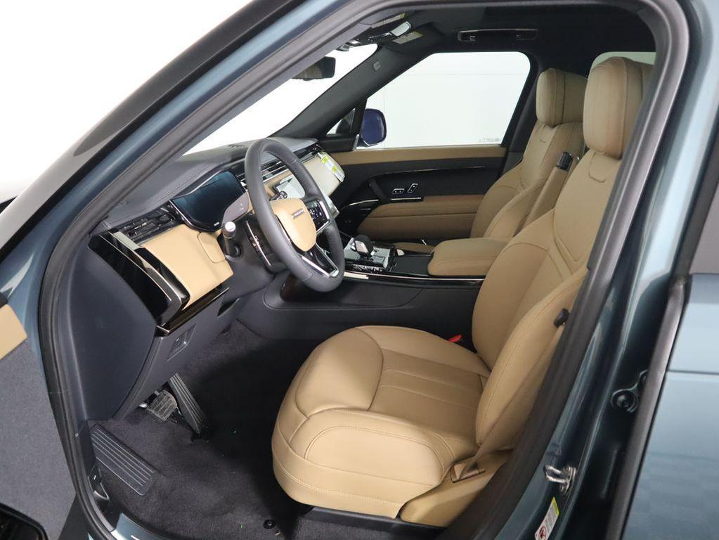 new 2025 Land Rover Range Rover Sport car, priced at $96,300