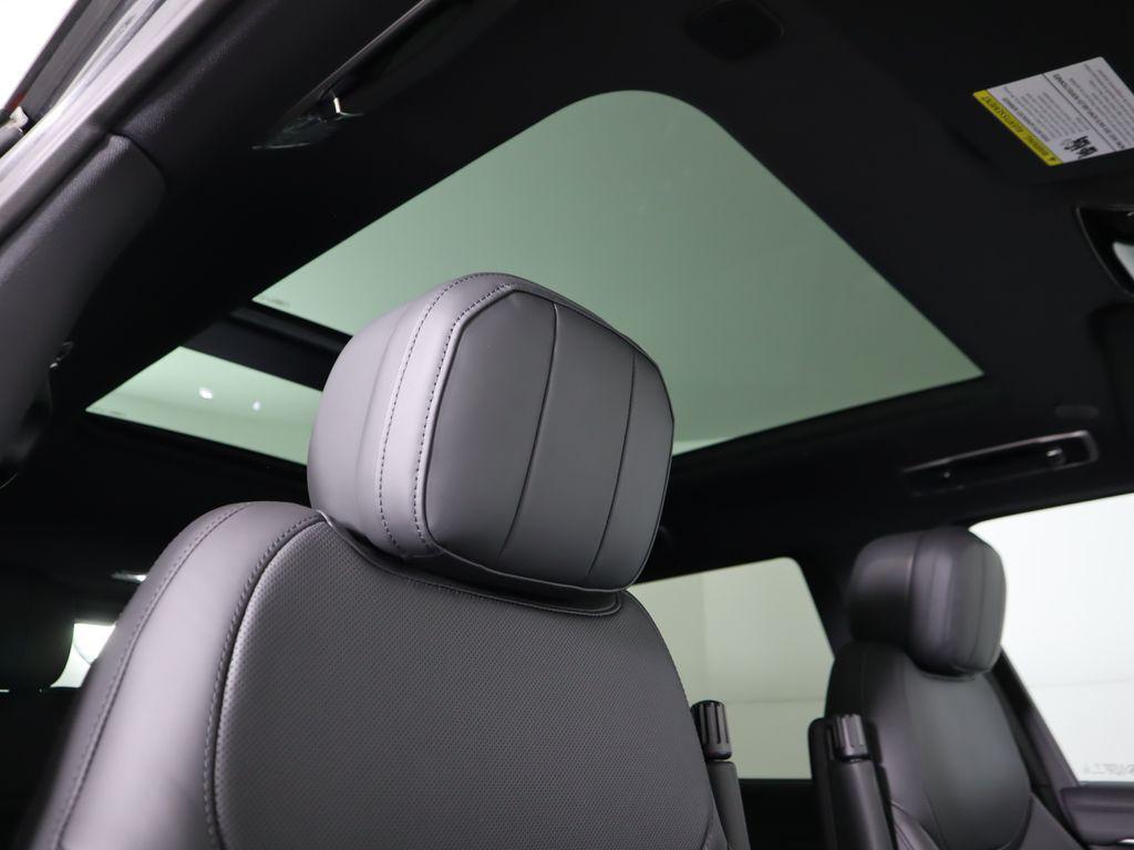 new 2025 Land Rover Range Rover car, priced at $156,585