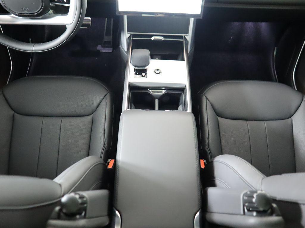 new 2025 Land Rover Range Rover car, priced at $156,585