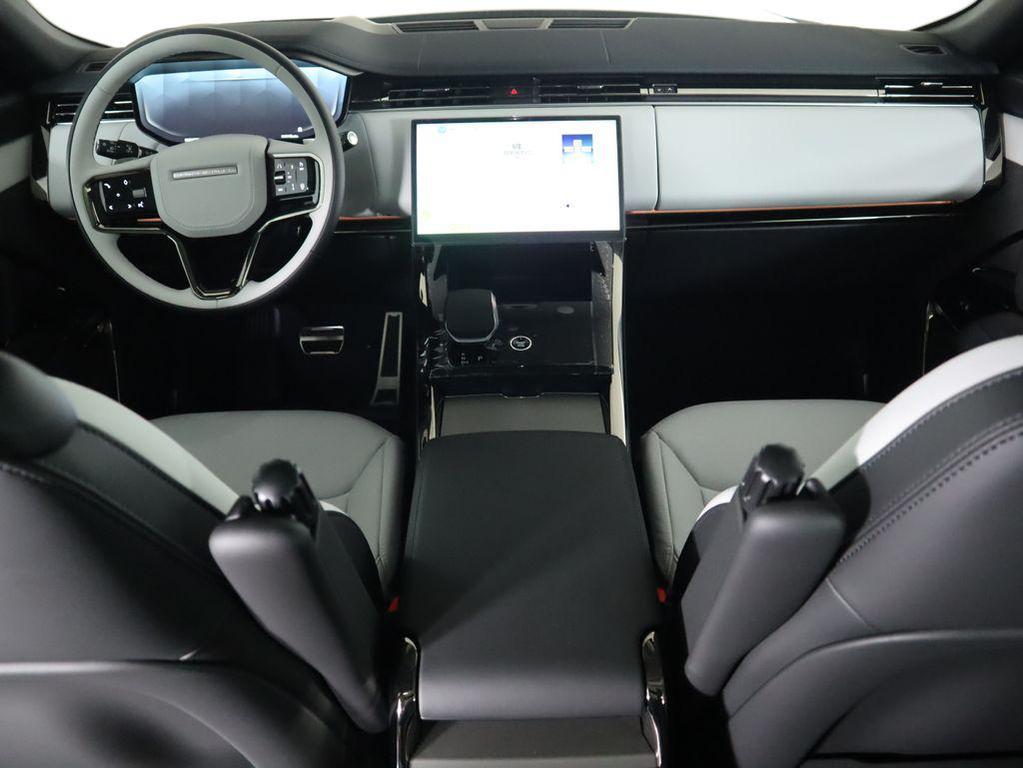 new 2025 Land Rover Range Rover Sport car, priced at $106,530