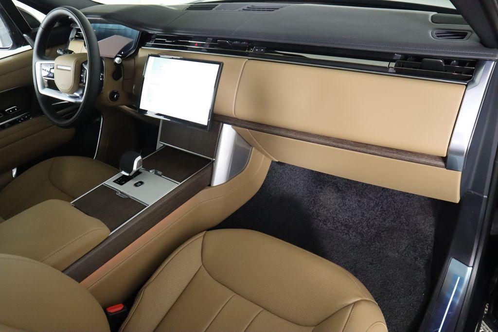 new 2025 Land Rover Range Rover car, priced at $146,705