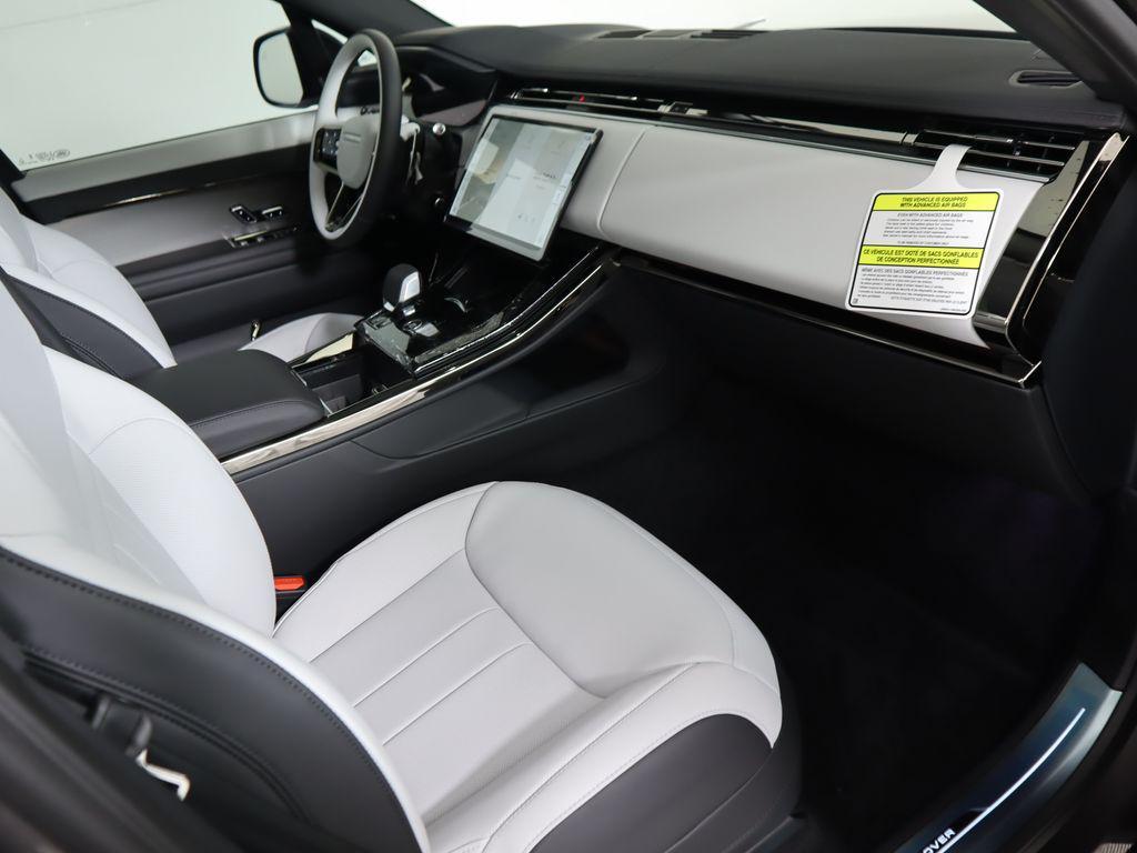 new 2025 Land Rover Range Rover Sport car, priced at $105,195