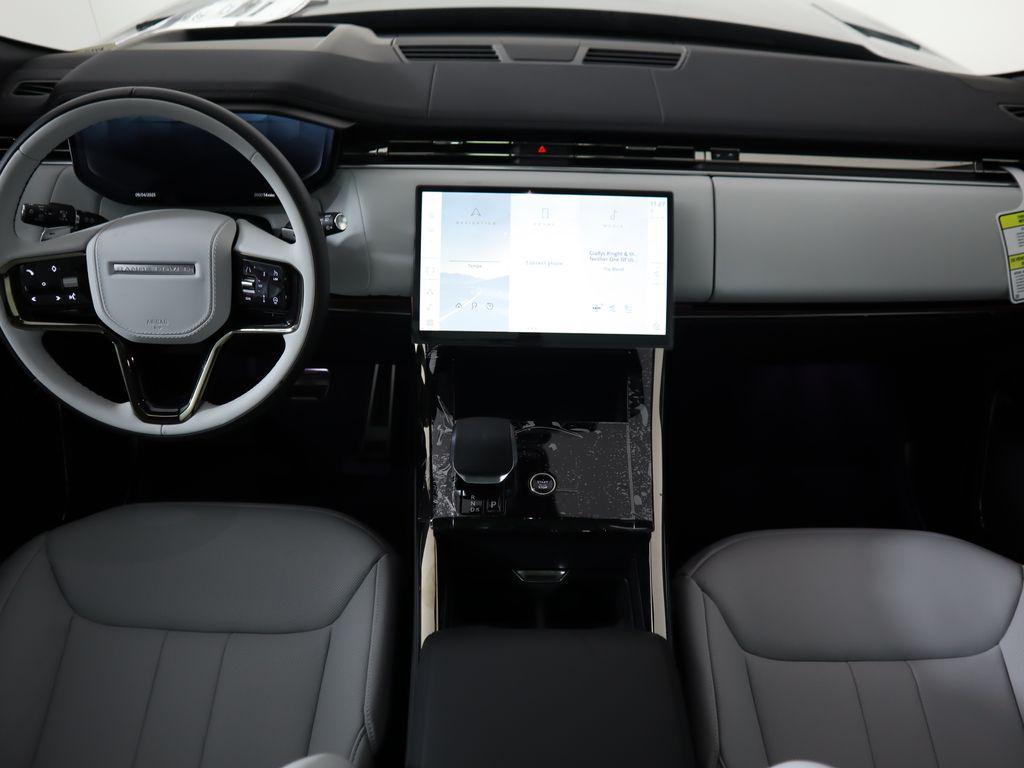 new 2025 Land Rover Range Rover Sport car, priced at $105,195