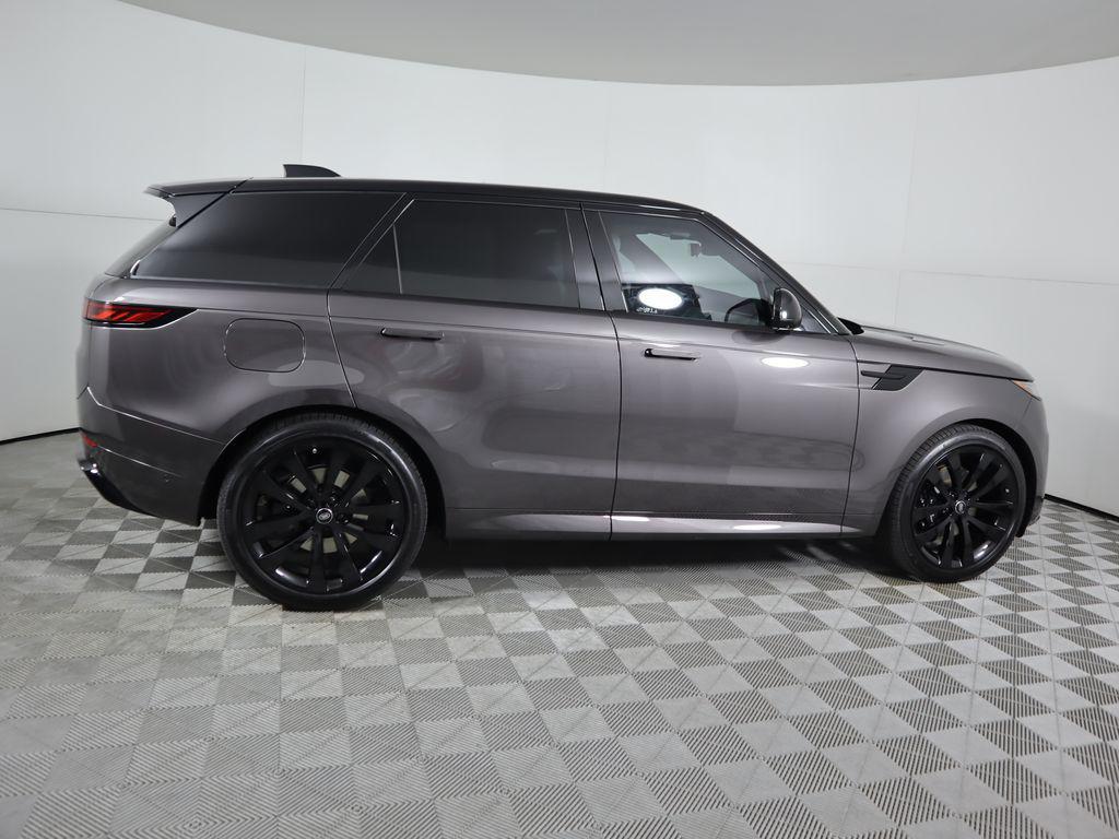 new 2025 Land Rover Range Rover Sport car, priced at $105,195