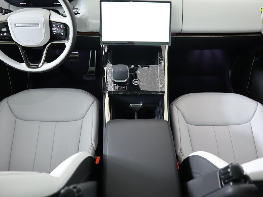 new 2025 Land Rover Range Rover Sport car, priced at $105,195