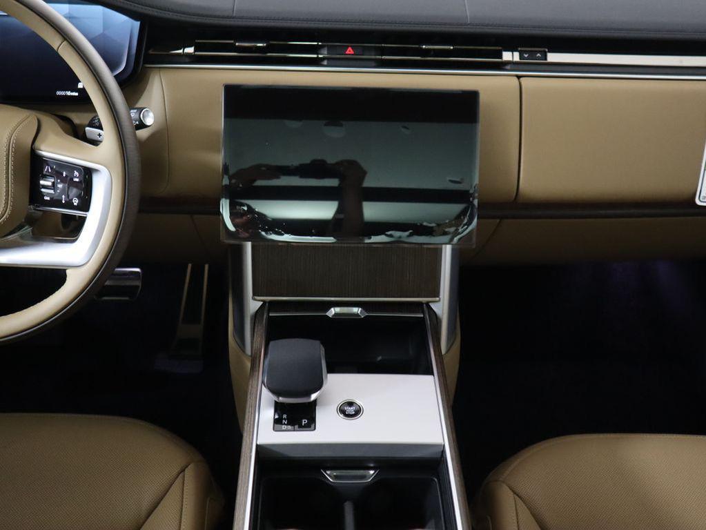 new 2025 Land Rover Range Rover car, priced at $127,925