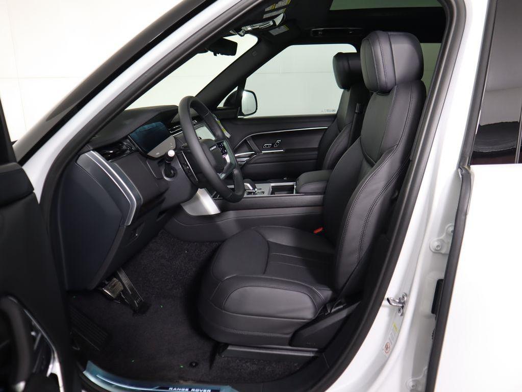 new 2025 Land Rover Range Rover car, priced at $146,655