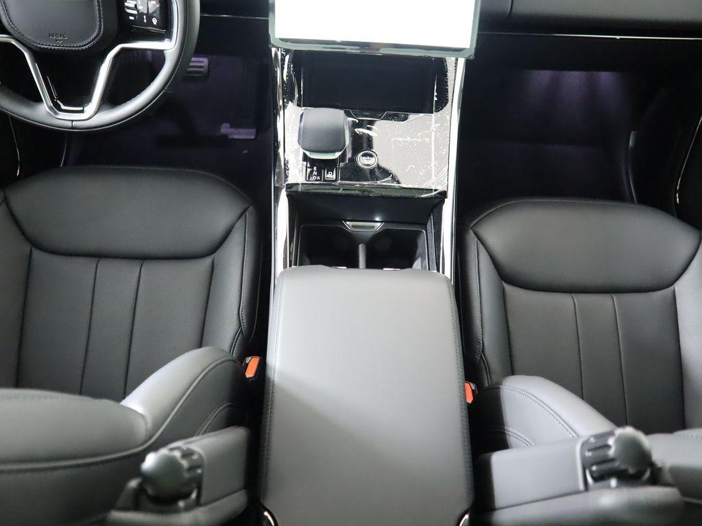 new 2025 Land Rover Range Rover Sport car, priced at $95,655