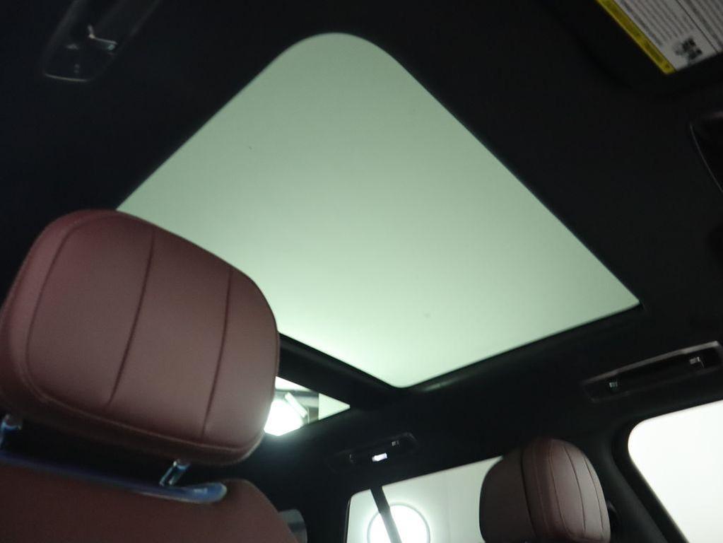 new 2025 Land Rover Range Rover car, priced at $144,065