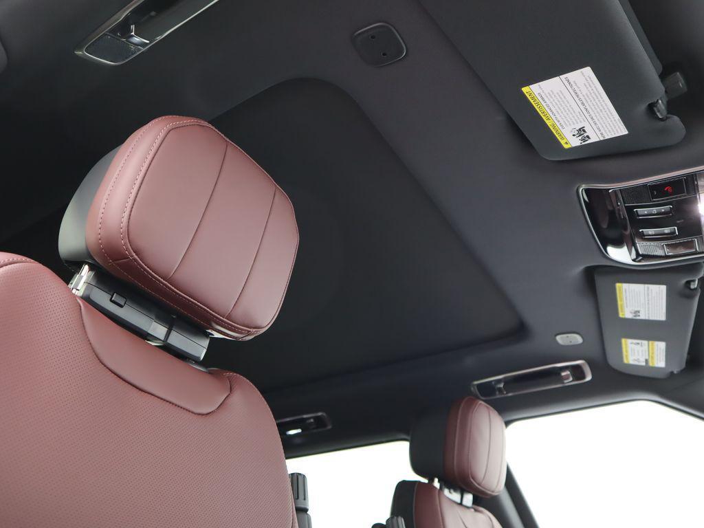 new 2025 Land Rover Range Rover Sport car, priced at $108,020