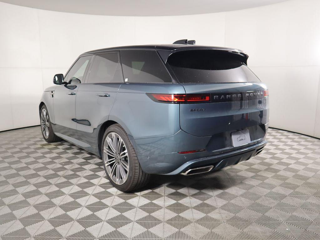 new 2025 Land Rover Range Rover Sport car, priced at $100,105
