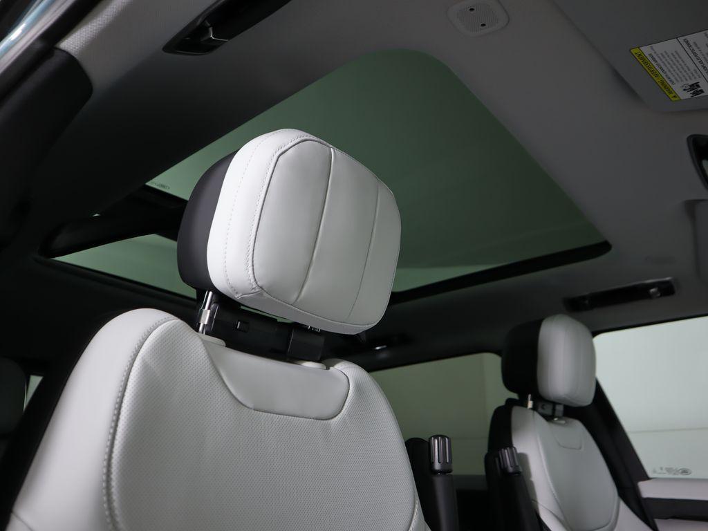 new 2025 Land Rover Range Rover Sport car, priced at $100,105