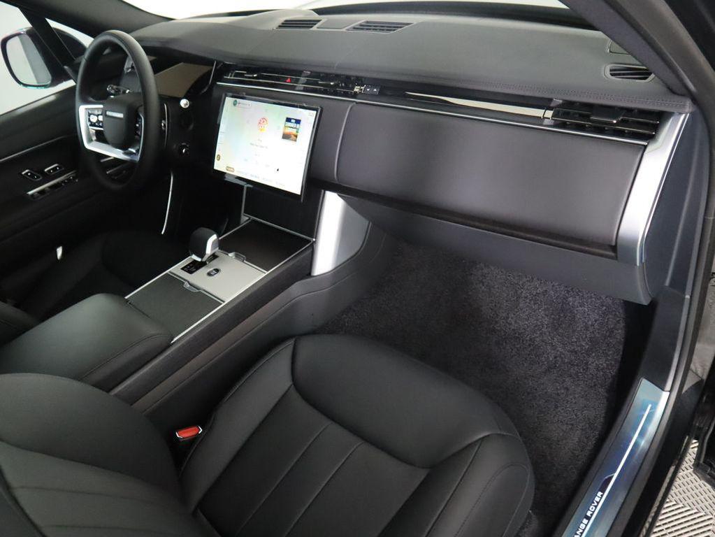 new 2025 Land Rover Range Rover car, priced at $158,485