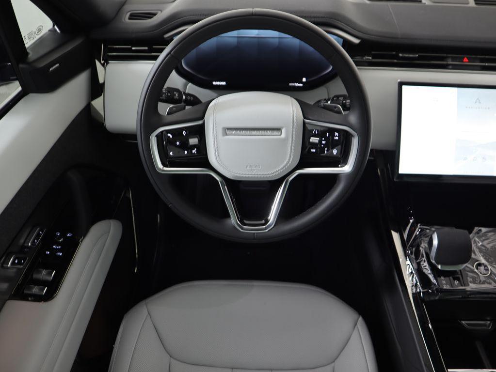 new 2025 Land Rover Range Rover Sport car, priced at $93,580