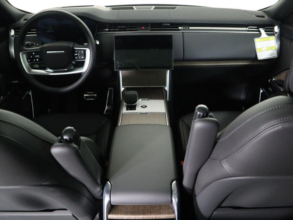new 2025 Land Rover Range Rover car, priced at $154,735