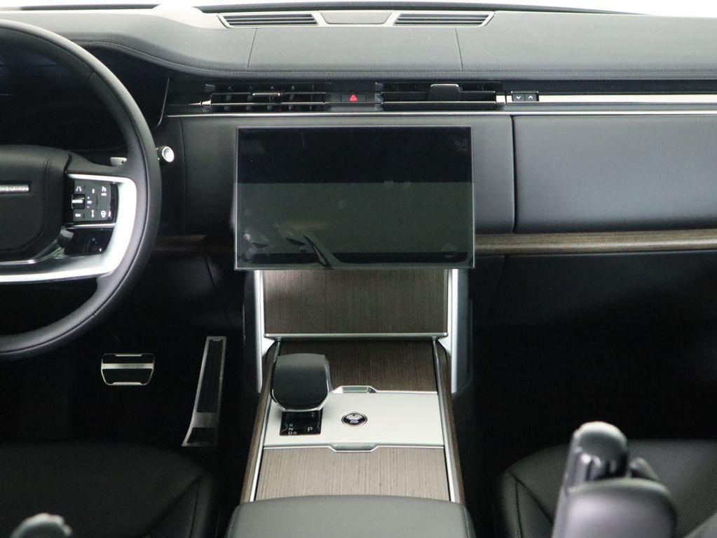 new 2025 Land Rover Range Rover car, priced at $154,735