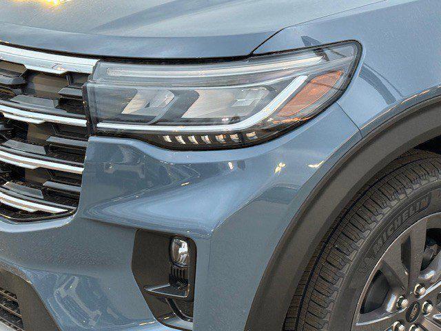 new 2025 Ford Explorer car, priced at $49,510
