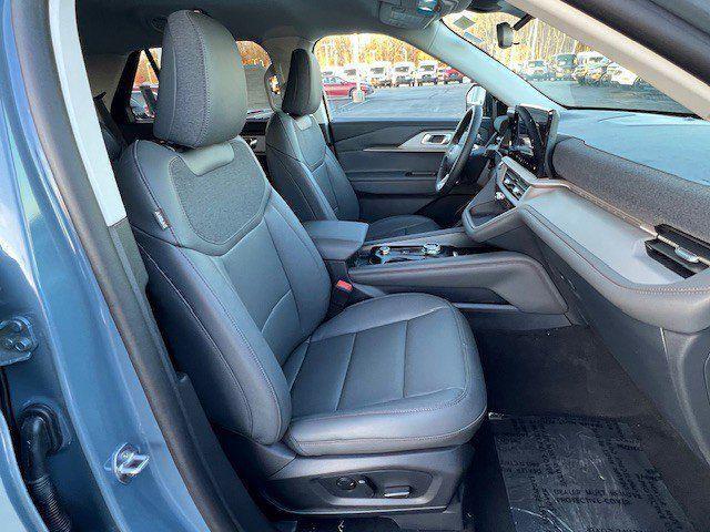new 2025 Ford Explorer car, priced at $49,510