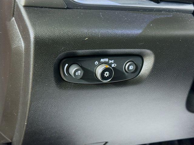 used 2020 Chevrolet Traverse car, priced at $21,500