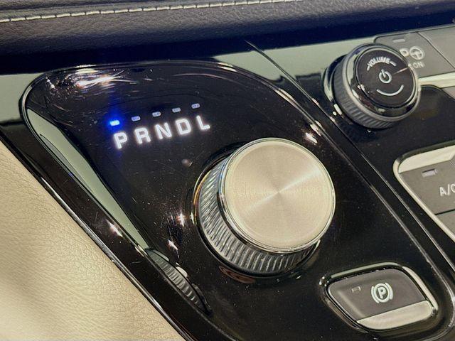 used 2021 Chrysler Pacifica Hybrid car, priced at $21,800