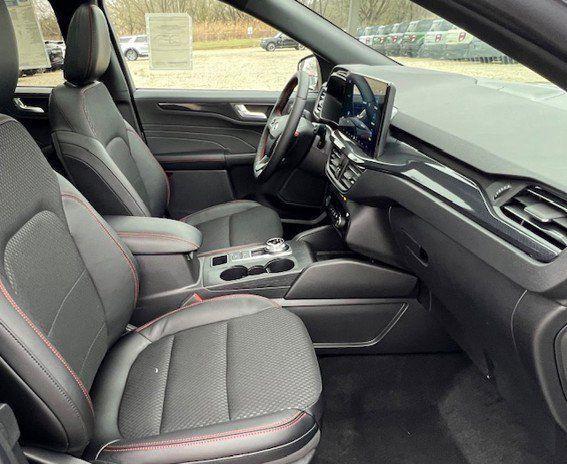 new 2026 Ford Escape car, priced at $39,570