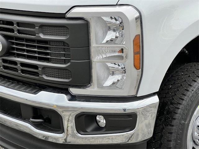 new 2025 Ford F-350 car, priced at $55,475