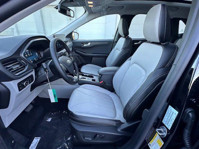 new 2025 Ford Escape car, priced at $37,252