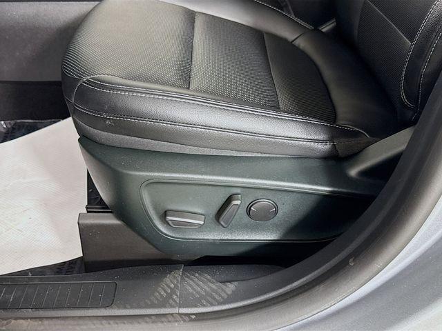 used 2022 Ford Escape car, priced at $23,016
