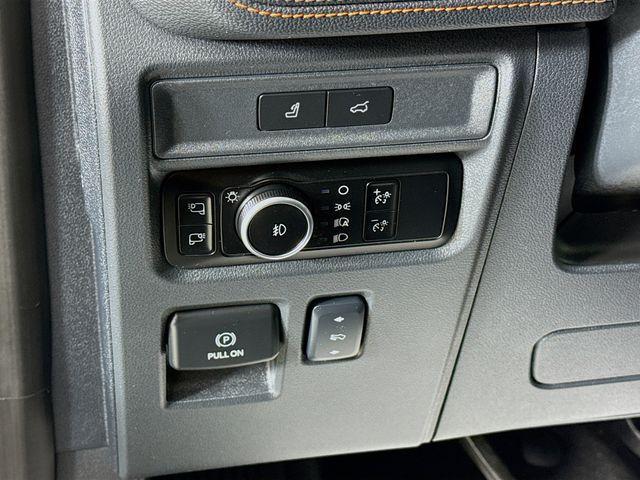 used 2024 Ford Expedition car, priced at $73,063