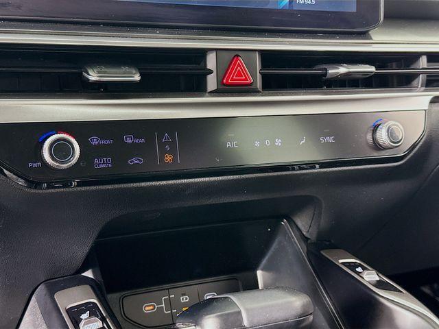 used 2024 Kia Sorento car, priced at $26,500