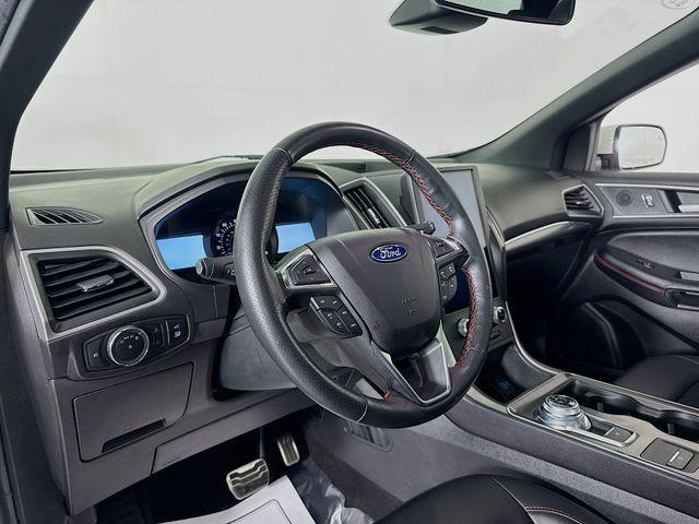 used 2024 Ford Edge car, priced at $32,500