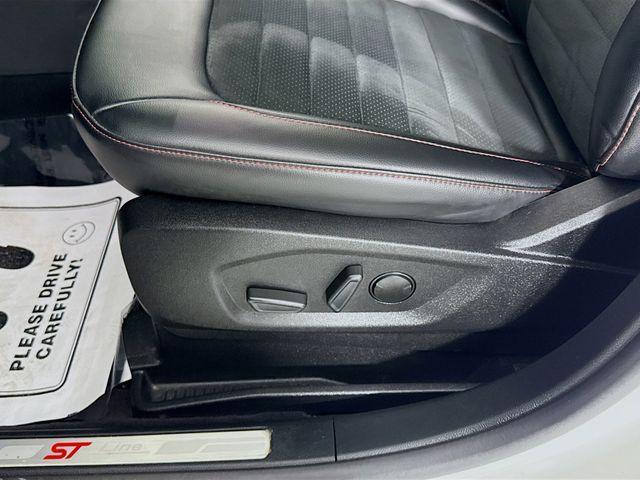 used 2024 Ford Edge car, priced at $32,500