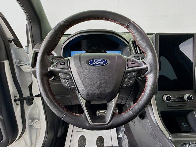 used 2024 Ford Edge car, priced at $32,500