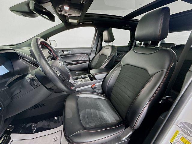 used 2024 Ford Edge car, priced at $32,500