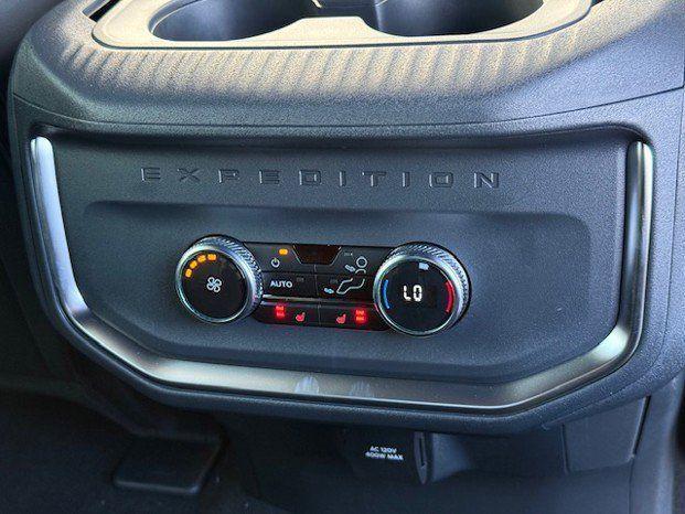 new 2025 Ford Expedition Max car, priced at $88,532