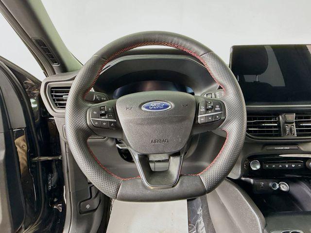 used 2023 Ford Escape car, priced at $29,950