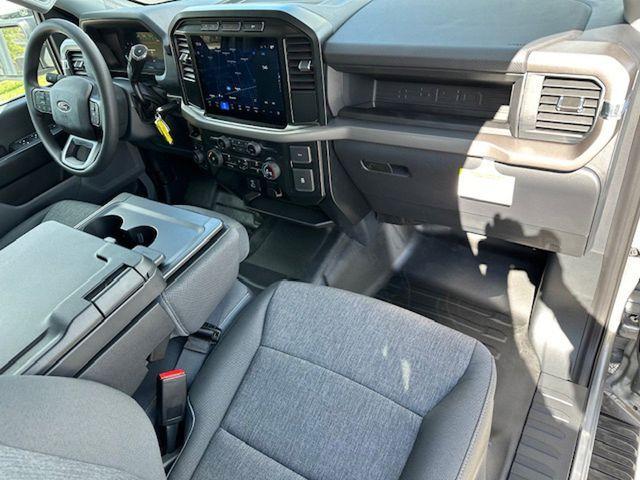 new 2024 Ford F-150 car, priced at $42,305